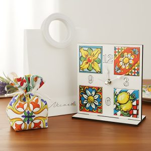 OROLOGIO CON PIASTRELLE MAIOLICHE