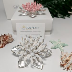CORALLO GOCCE DI RUGIADA SU PETALI CRISTALLO