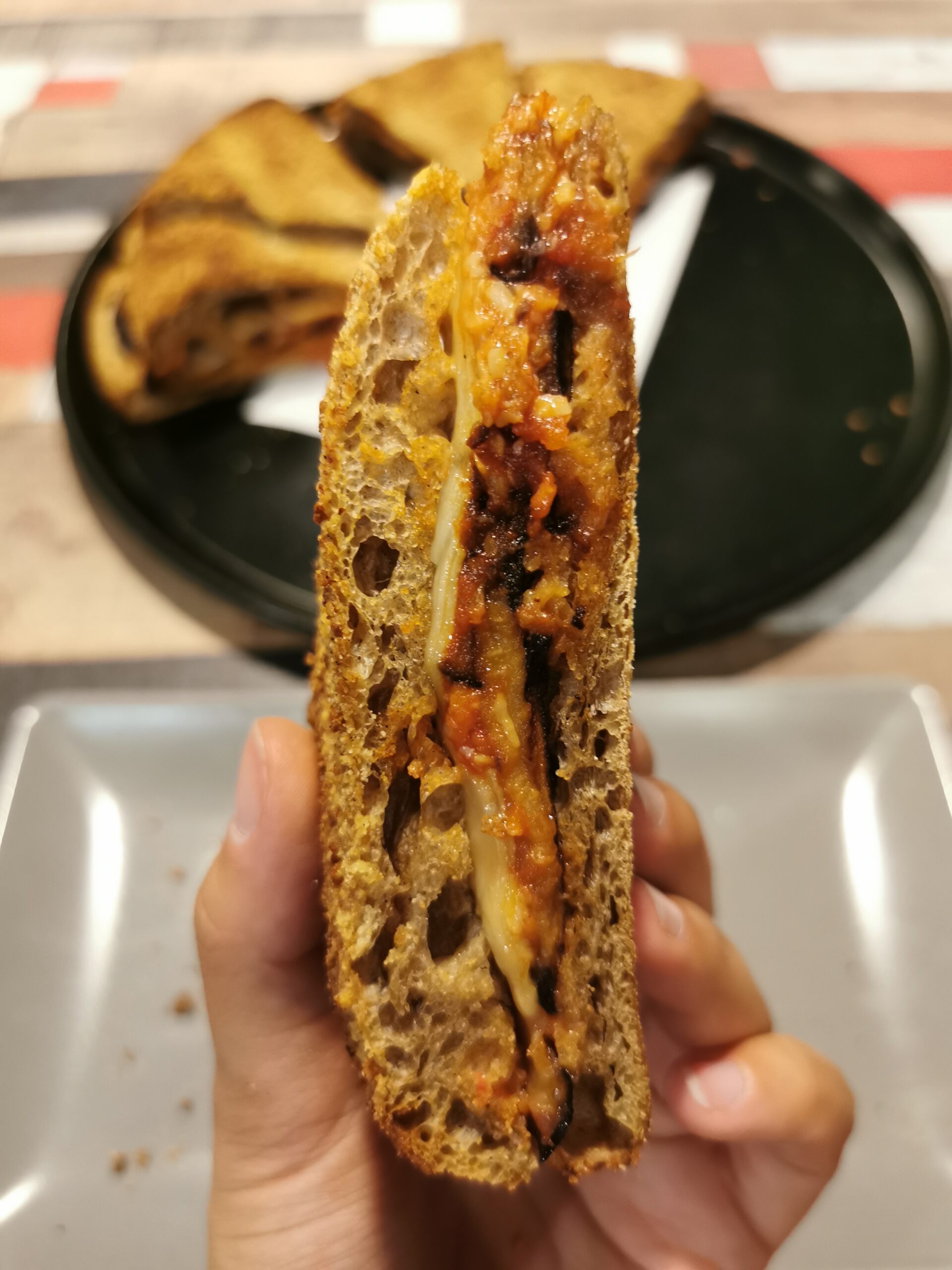 1/2 PanCrock (4 spicchi) Parmigiana Sarda con patatine - immagine 2